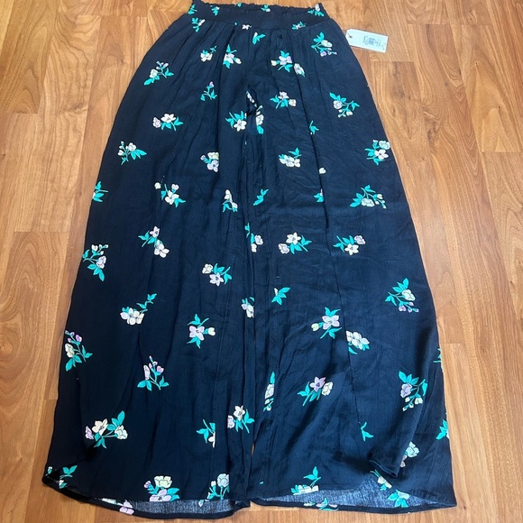 NWT Billabong Wide Leg Black and Green Pants - Picture 2 of 10